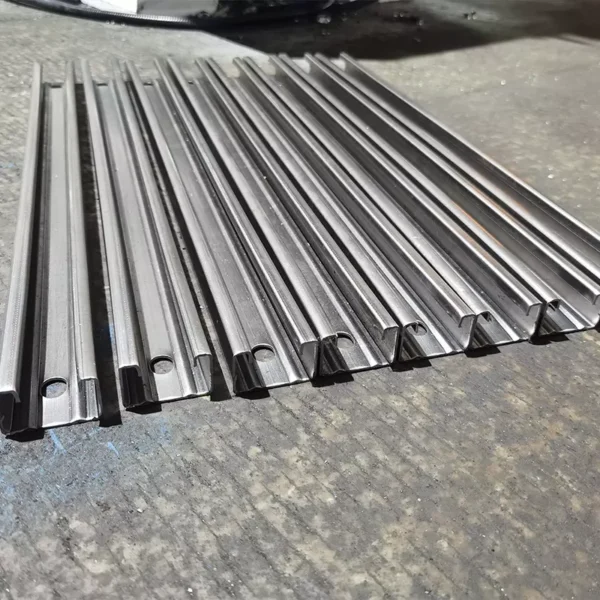 Strut Channel Roll Forming Machine - Imagen 5