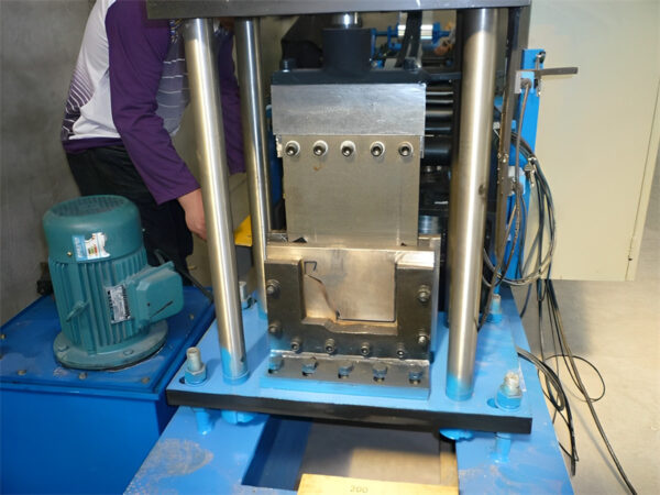 Gutter Roll Forming Machine - Imagen 4