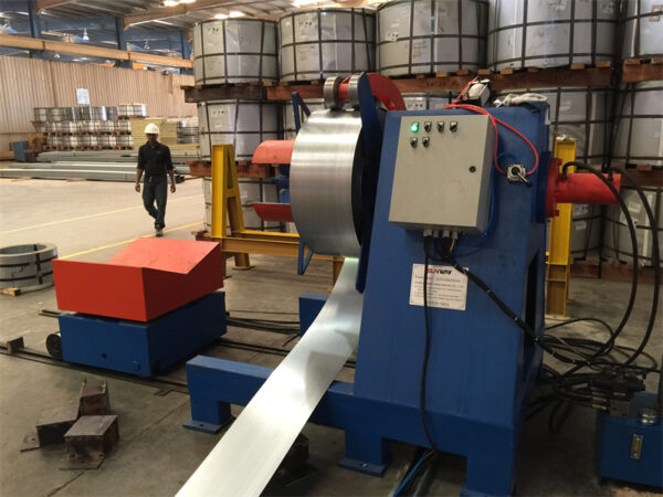 Full automatic C purlin roll forming machine quick-change - Imagen 3