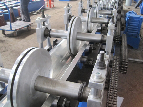Omega Purlin Roll Forming Machine - Imagen 4