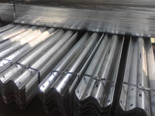 Two waves highway guardrail machine - Imagen 6