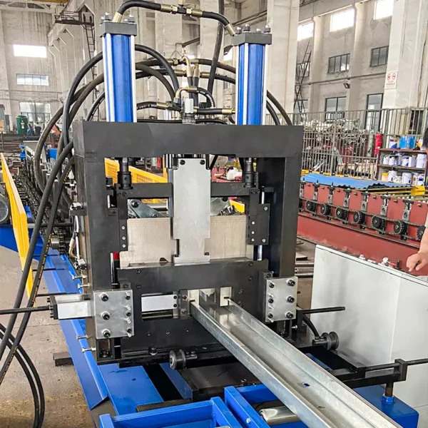 Máquina Perfiladora de Tablas de Andamios