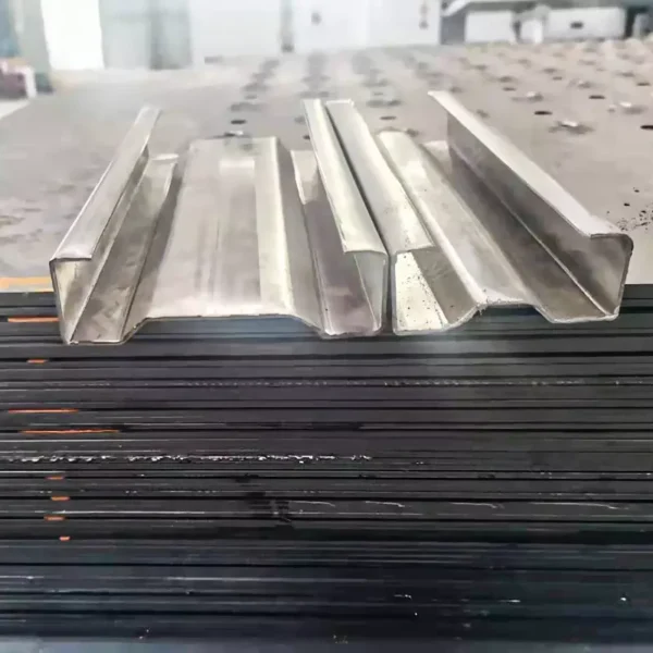 Auto Size Changeable Sigma Purlin Roll Forming Machine - Imagen 6